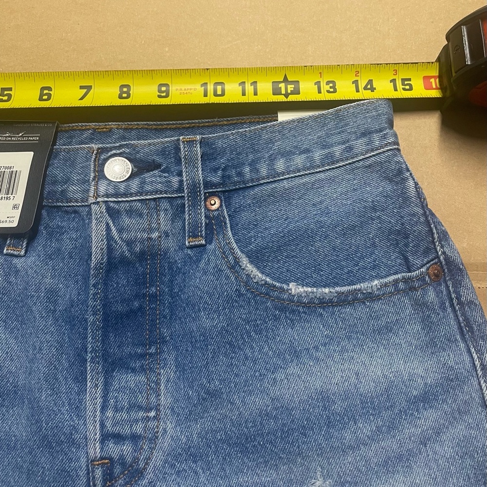 Levi's Women's Blue Denim Shorts - Picture 6 of 9